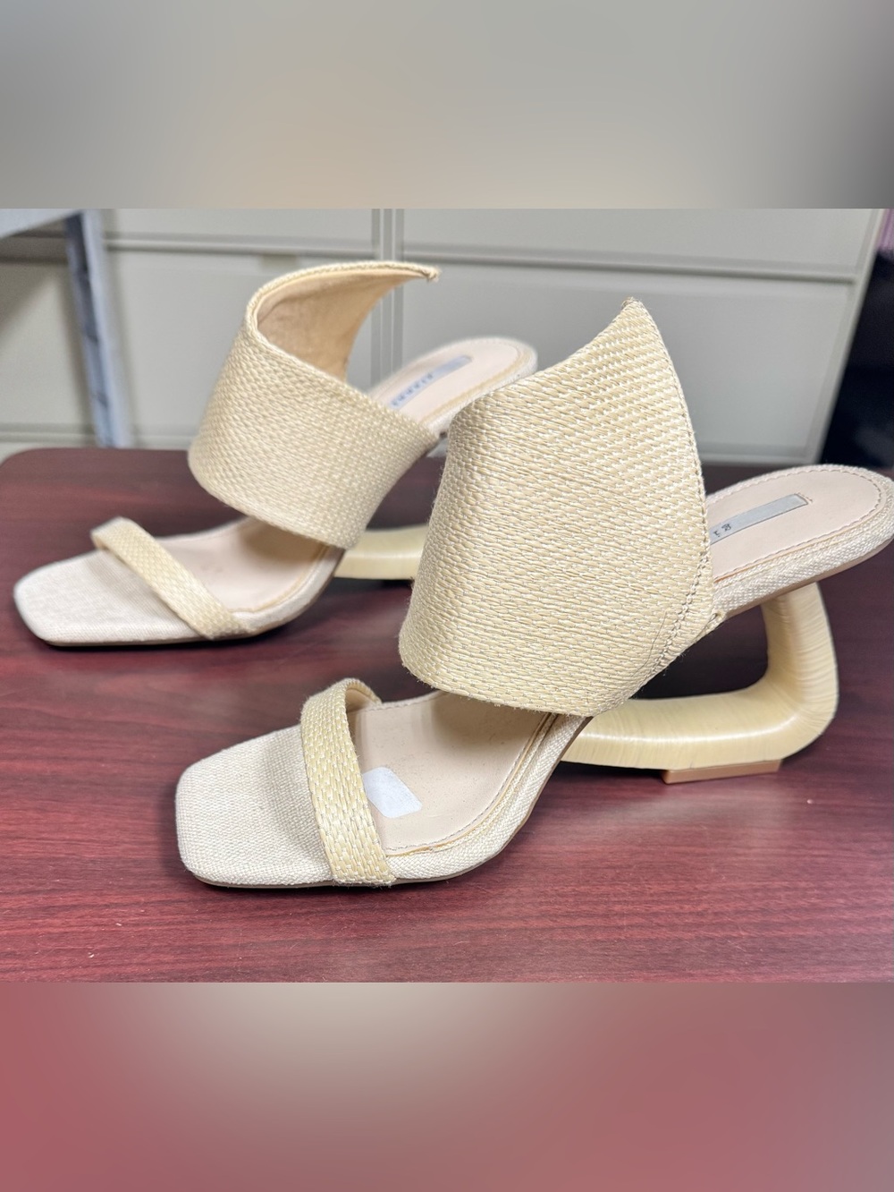 Gianni Bini Beige Woven Square-Toe Block Heel Sandals